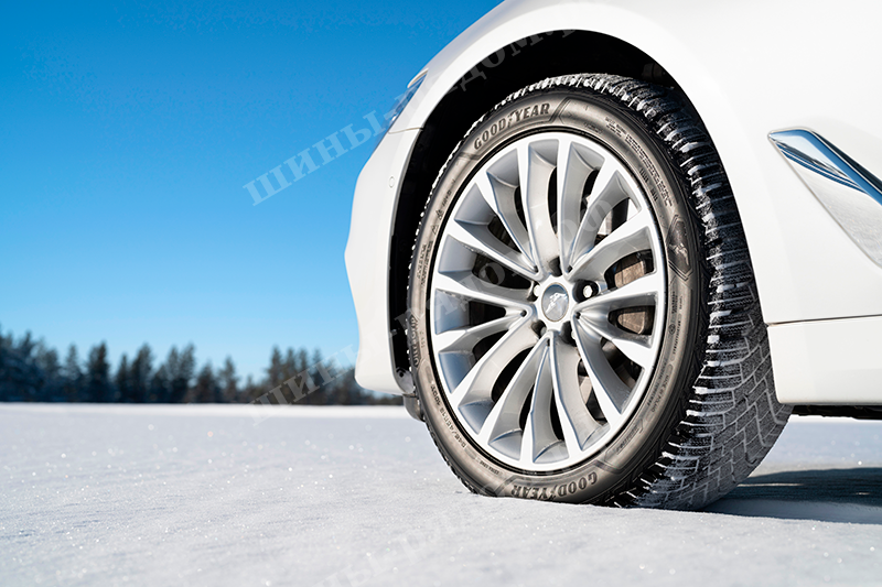 UltraGrip Ice 3