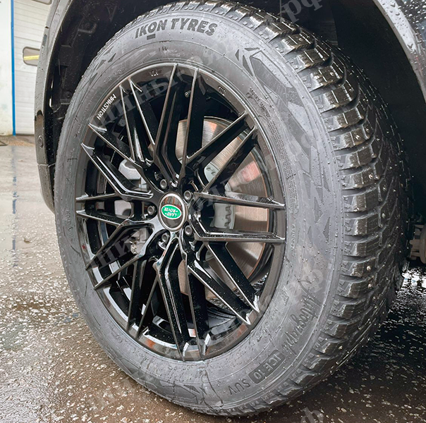 Makstton MST Faster GT 715 + Ikon Tyres Autograph Ice 10 + Range Rover Sport 