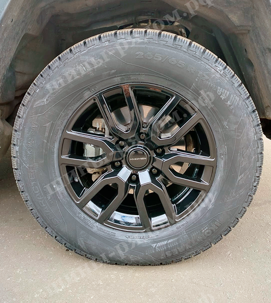 Khomen Wheels KHW1723 + Ikon Tyres Character Snow 2 