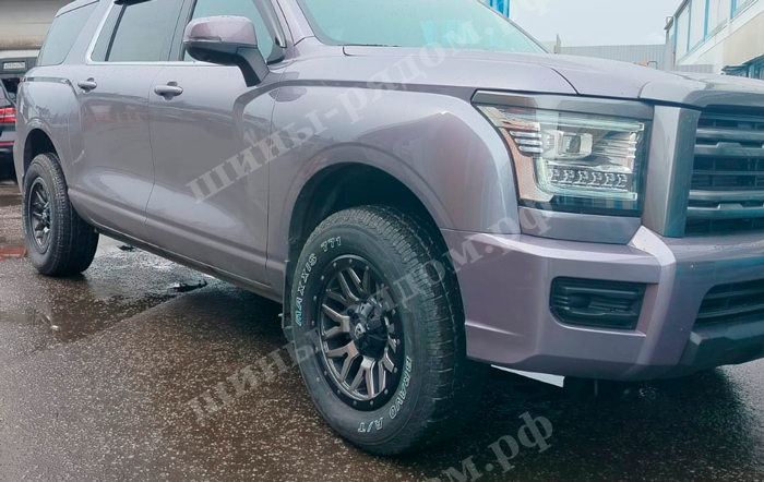 Powcan Y5369 (Matt Grey with Matt Black Lip) + Bravo AT-771 + Haval H5. 