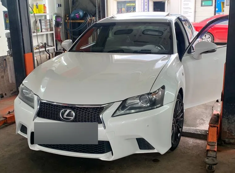 Lexus