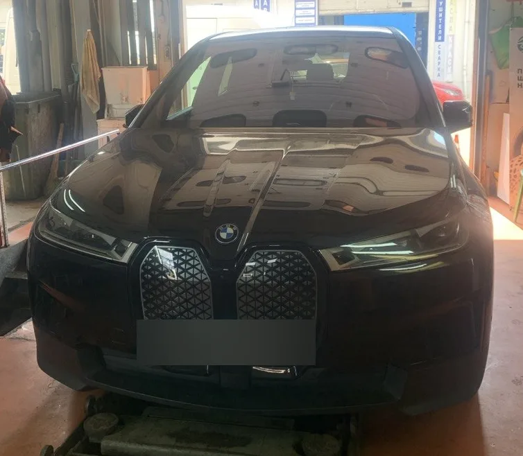 BMW