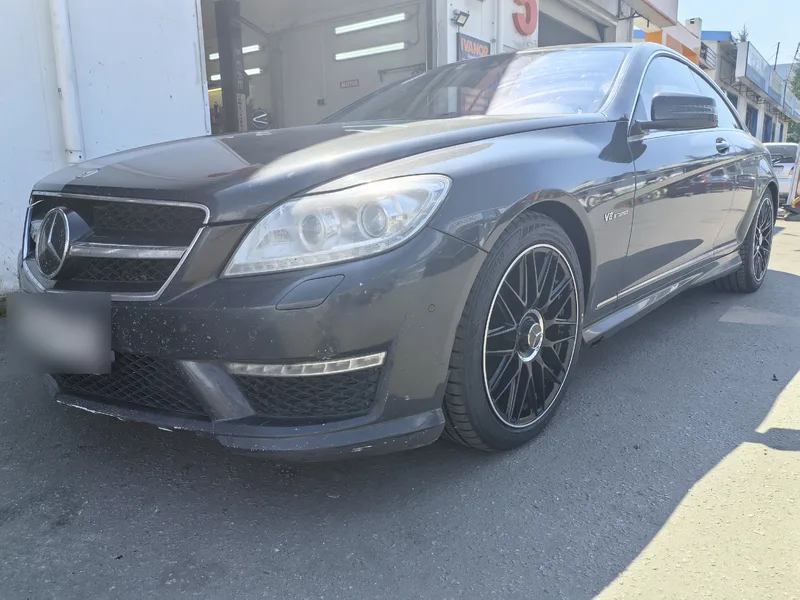 Mercedes-Benz