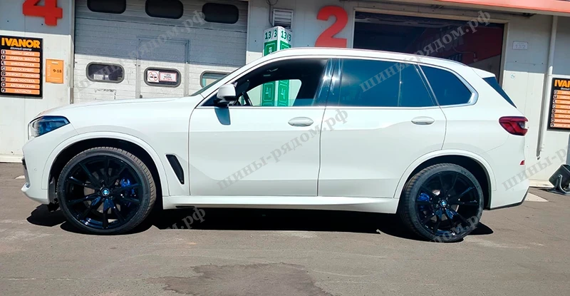 Michelin Pilot Sport 4s 285/35R22 