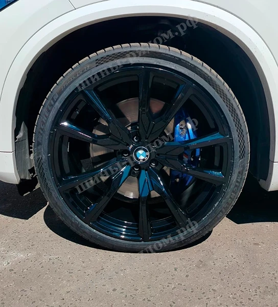  Michelin Pilot Sport 4s 285/35R22 