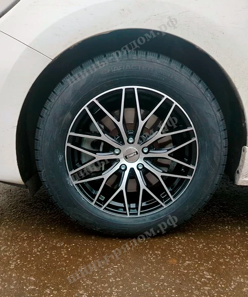  Ikon Tyres Character Snow 2 235/60R18 