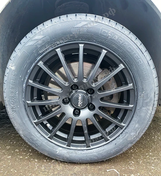  Ikon Tyres Character Ultra 205/55R16 