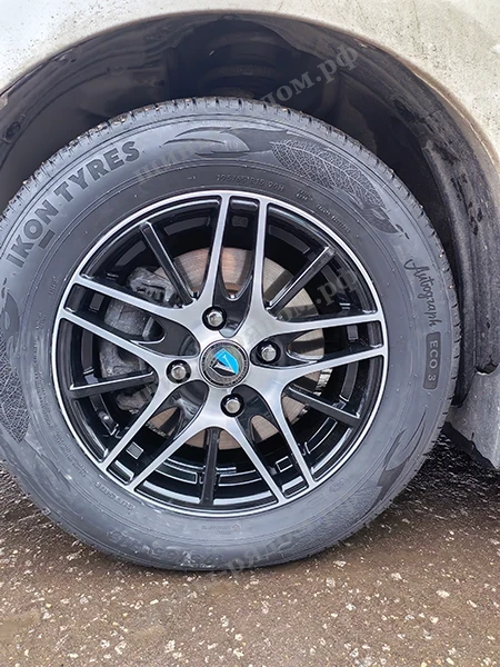  Ikon Tyres Autograph Eco 3 195/65R15 