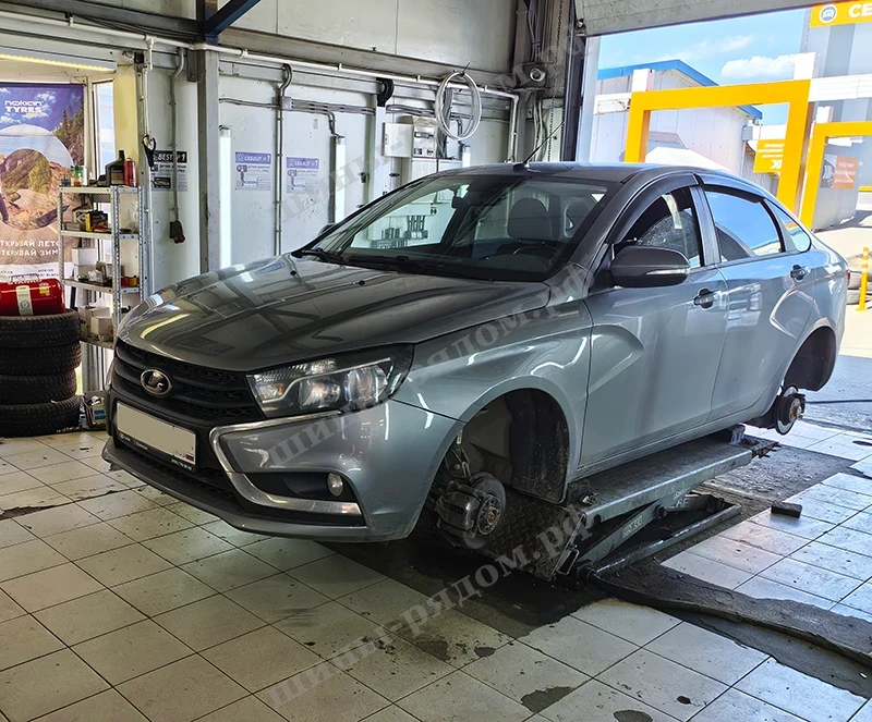  Ikon Tyres Character Eco 195/55R16 