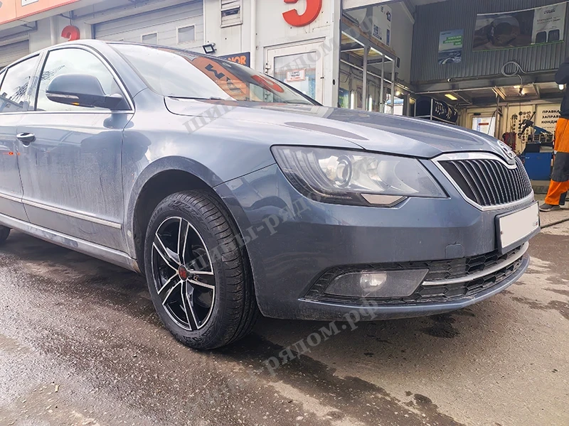  Ikon Tyres Autograph Aqua 3 205/55R16 
