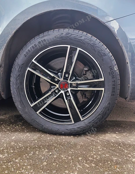  Ikon Tyres Autograph Aqua 3 205/55R16 
