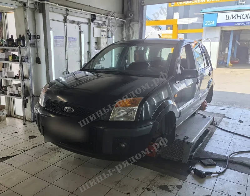  Ikon Tyres Autograph Eco 3 195/60R15 