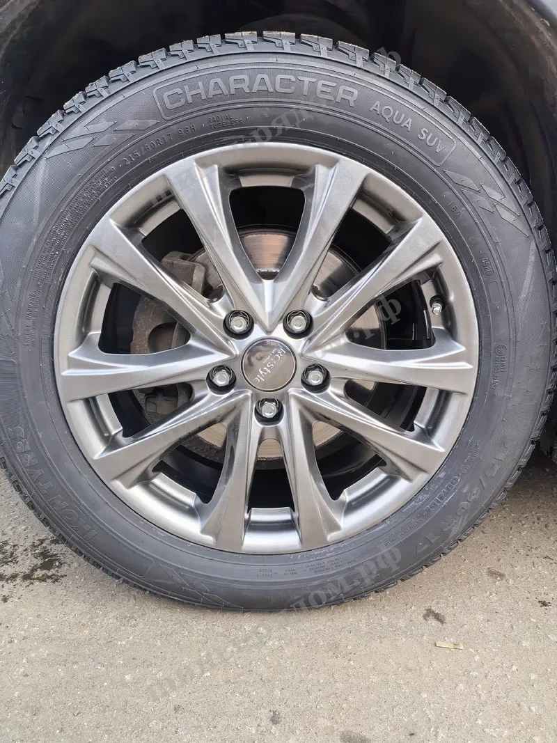  Ikon Tyres Character Aqua 215/60R17 
