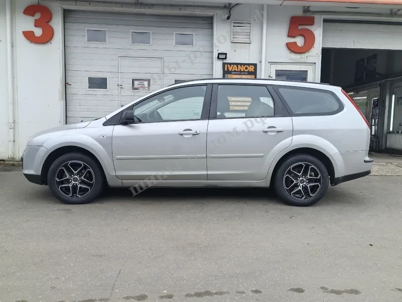  Ikon Tyres Character Ultra 205/55R16 