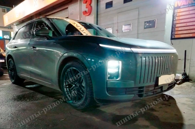 работа по авто Шиномонтаж