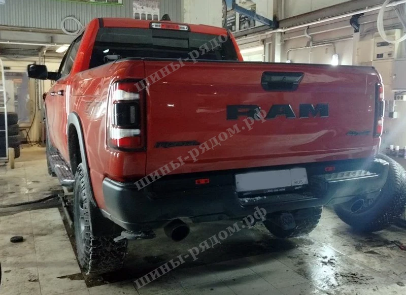 работа по авто Шиномонтаж
