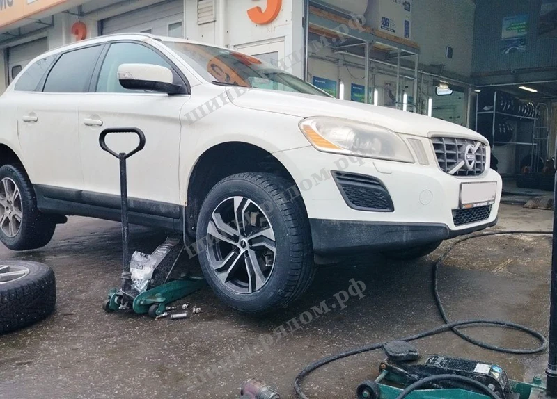 работа по авто Шиномонтаж