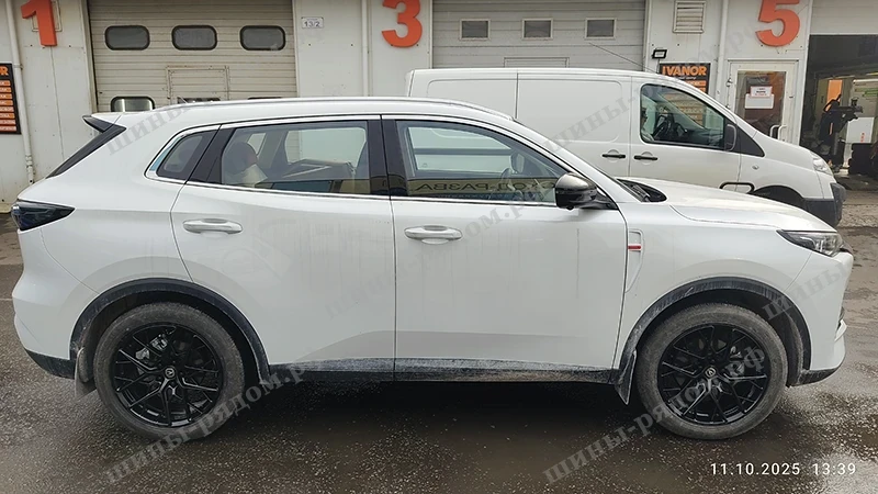 работа по авто Шиномонтаж