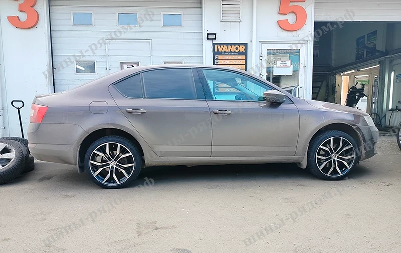 работа по авто Шиномонтаж