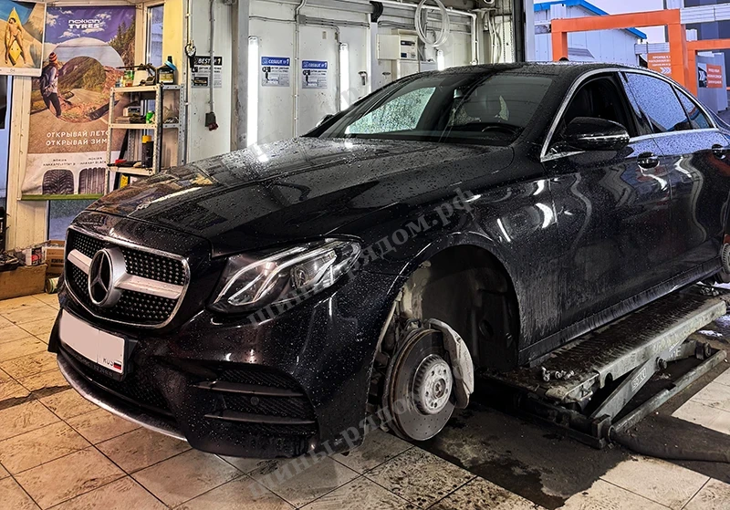 работа по авто Шиномонтаж
