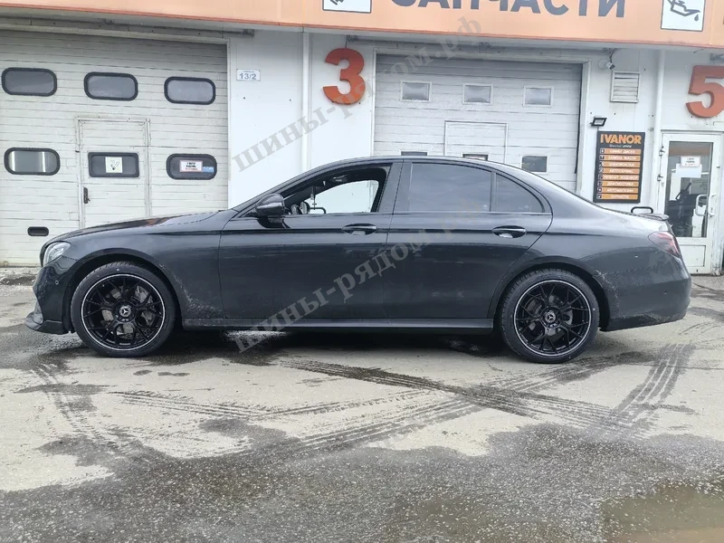 работа по авто Шиномонтаж