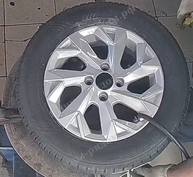  Ikon Tyres Character Eco 185/65R14 