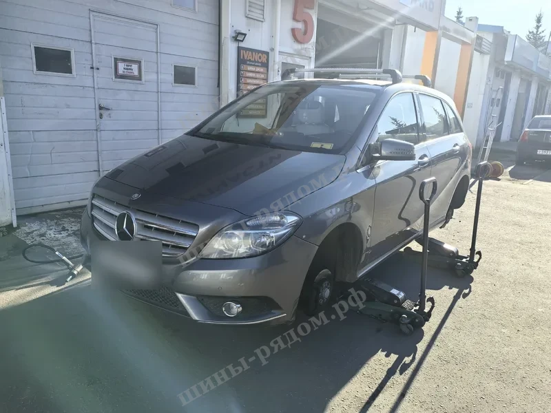 работа по авто Шиномонтаж